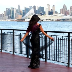 Black dress sequin / tulle